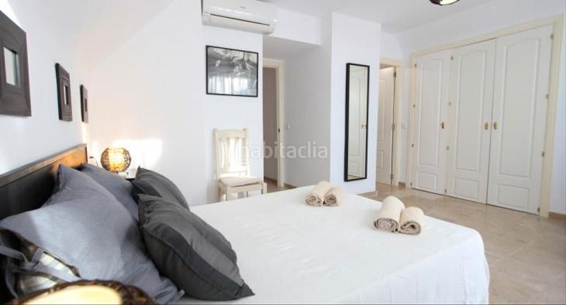 Foto 4b2d120e-221c-4250-ac6b-4e96cf5c6d09. Location attique dans urbanizacion paraiso de la bahia 1p dans Casares