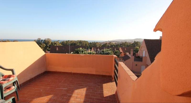 Foto 6b2c8fc6-6e2e-45ae-92dd-34377020e59a. Location attique dans urbanizacion paraiso de la bahia 1p dans Casares