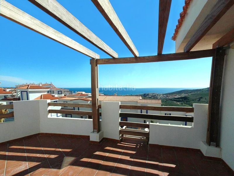 Foto 09ab010a-cccf-4fff-9402-b49a81a374ee. Dúplex a calle almendro el 27 a Alcorrín Manilva