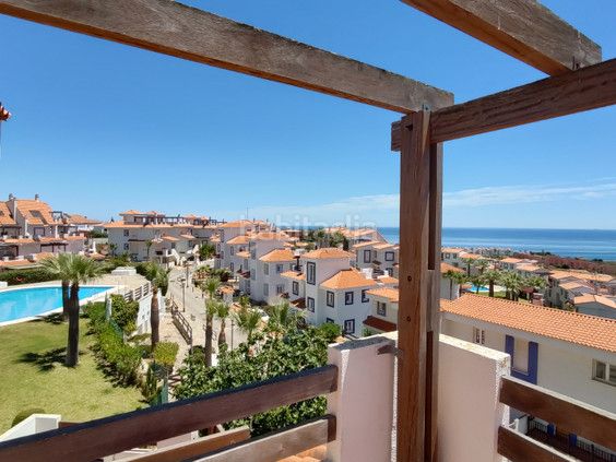 Foto 1dfce7a2-ed9d-4192-84ad-27eaed11422e. Dúplex a calle almendro el 27 a Alcorrín Manilva