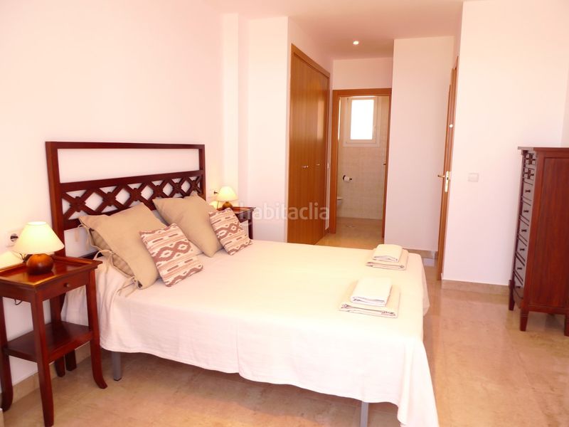 Foto 316bb0eb-2370-44ad-9103-3b1dd9f5acaf. Dúplex a calle almendro el 27 a Alcorrín Manilva