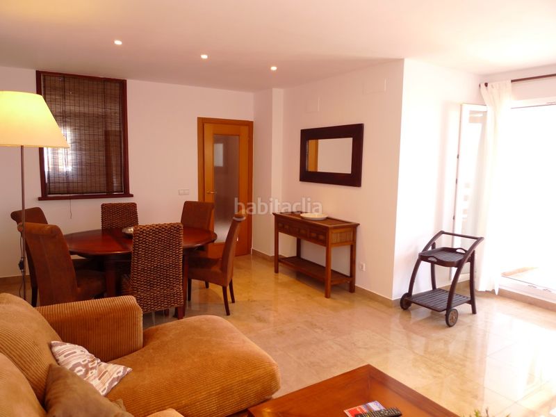 Foto 77f2e559-e42d-4e21-a93f-434aa666ea81. Dúplex a calle almendro el 27 a Alcorrín Manilva