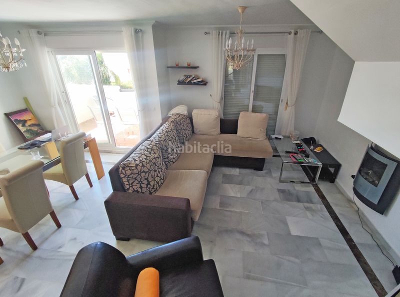 Foto f18ff479-ec91-4d00-8604-b2a50e813a3e. Affitto duplex con riscaldamento parcheggio piscina in Casares
