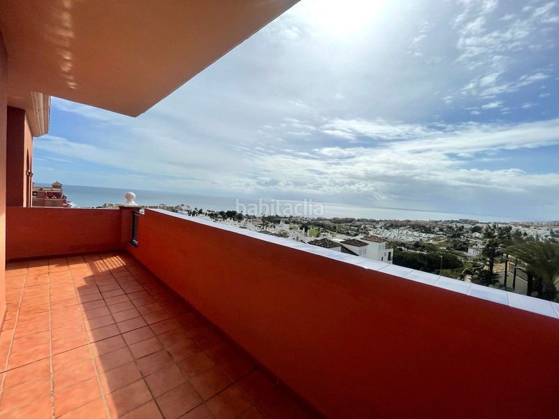 Foto 48190876-d9bc-4112-9281-f7457e7c90d7. Lloguer apartament a urbanización cármenes los el hacho 135 a Manilva