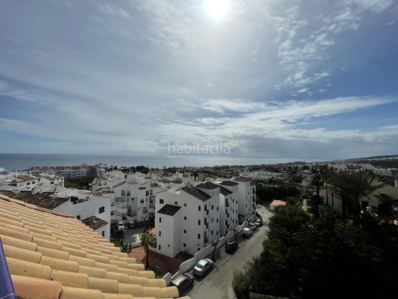 Foto 682416b8-f10f-4d70-9842-f7f375f53343. Lloguer apartament a urbanización cármenes los el hacho 135 a Manilva