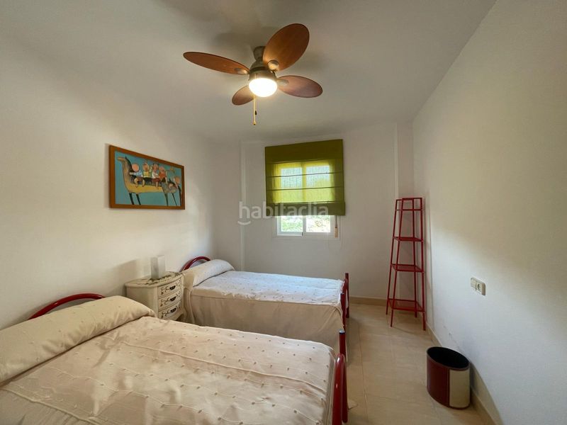Foto 91f054ad-3ec3-4bb9-9975-5ecc55462cbe. Lloguer apartament a urbanización cármenes los el hacho 135 a Manilva