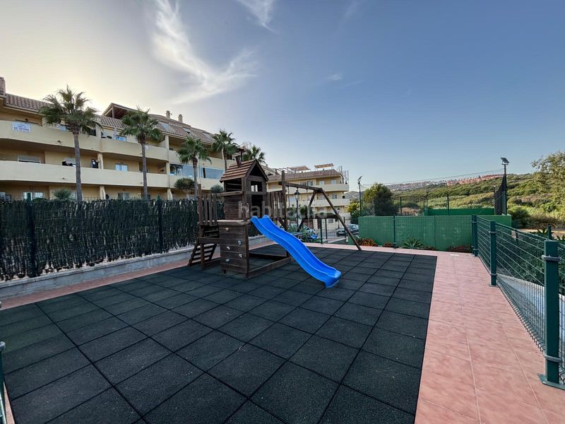 Foto 39328654-ee66-4913-a88e-8c74c5fffea5. Apartament amb calefacció aparcament piscina a Chullera Manilva