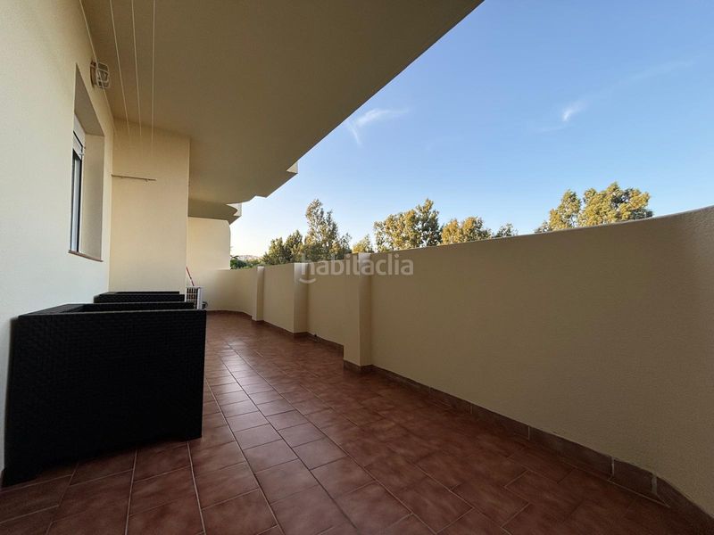 Foto b8dd0807-57e9-4c83-833f-6ddbcdf25164. Apartament amb calefacció aparcament piscina a Chullera Manilva