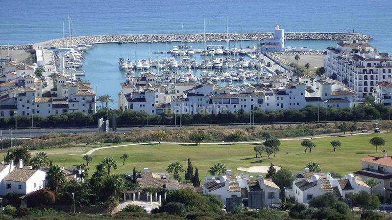 Foto bdcae421-30b7-4f96-8945-d23e689307d8. Appartement in manuel de falla 67d in Puerto de la Duquesa Manilva
