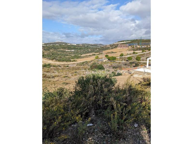 Foto efe06bf1-7337-4f4f-95cf-0d1f0bd7ddff. Fondo rustico in Casares pueblo Casares