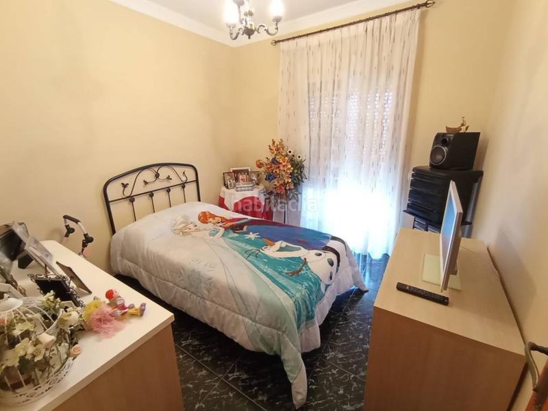 Foto 82d6d327-523e-4ea1-9ad9-44d83fea7053. Casa amb calefacció a Manilva pueblo Manilva