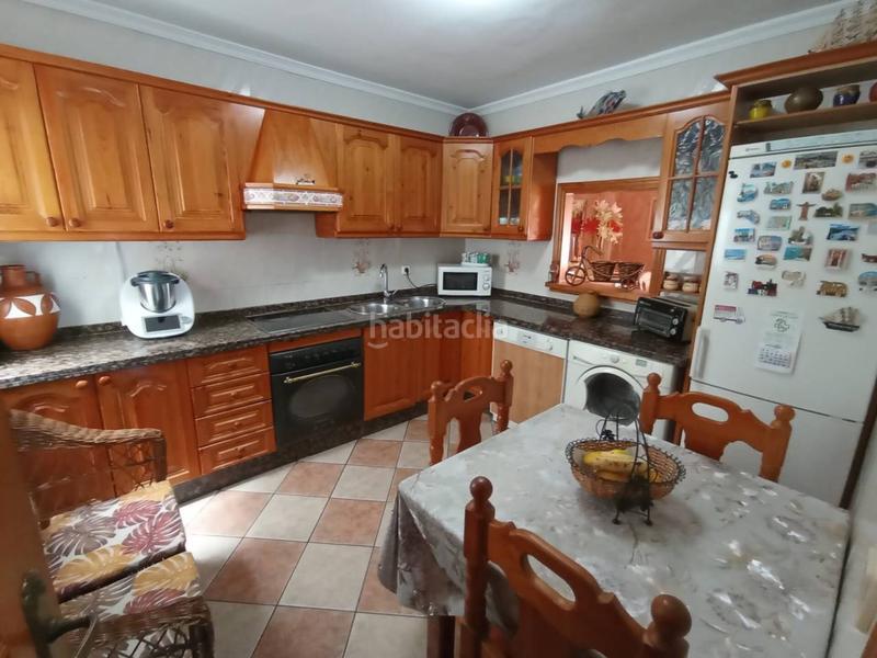 Foto 9bc75965-3cff-4b24-97e9-b3afacba0c59. Casa amb calefacció a Manilva pueblo Manilva