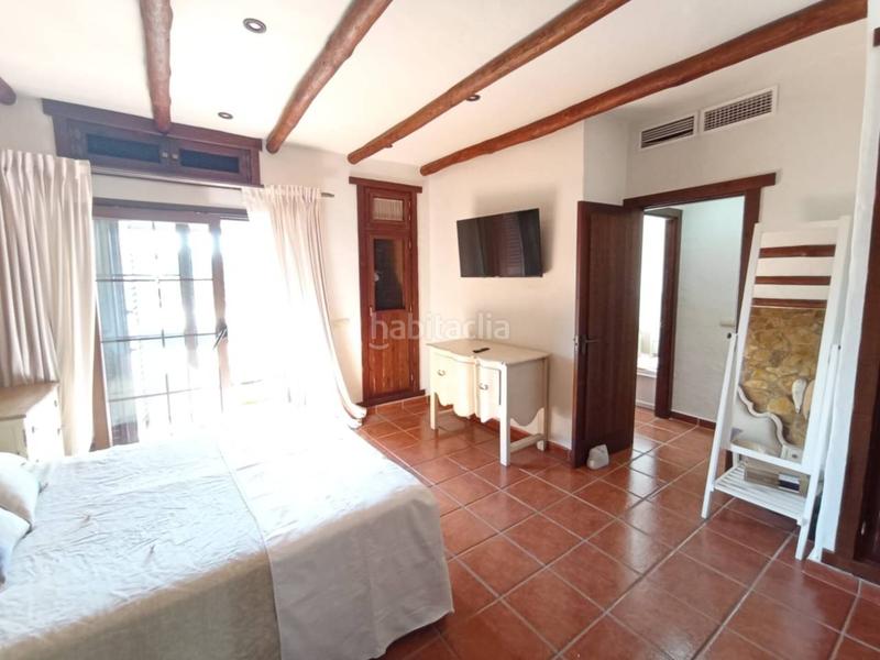 Foto 19a542bc-4fc5-4d1d-a174-ac28da90e870. Casa con riscaldamento parcheggio piscina in San Enrique-Guadiaro-Pueblo Nuevo Sotogrande