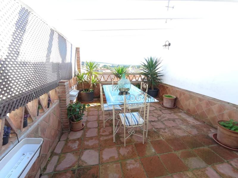 Foto abc283d7-cb22-4fbd-8dbd-a2753672ad23. Casa con riscaldamento parcheggio piscina in San Enrique-Guadiaro-Pueblo Nuevo Sotogrande