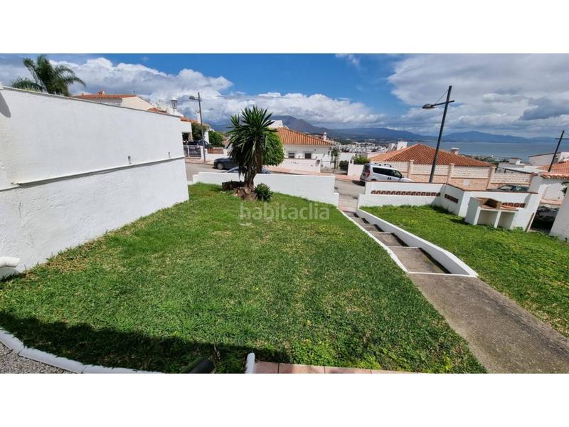 Foto eda21c99-7188-4f3d-8d05-6dac478fb9c1. Pis amb piscina a Alcorrín Manilva