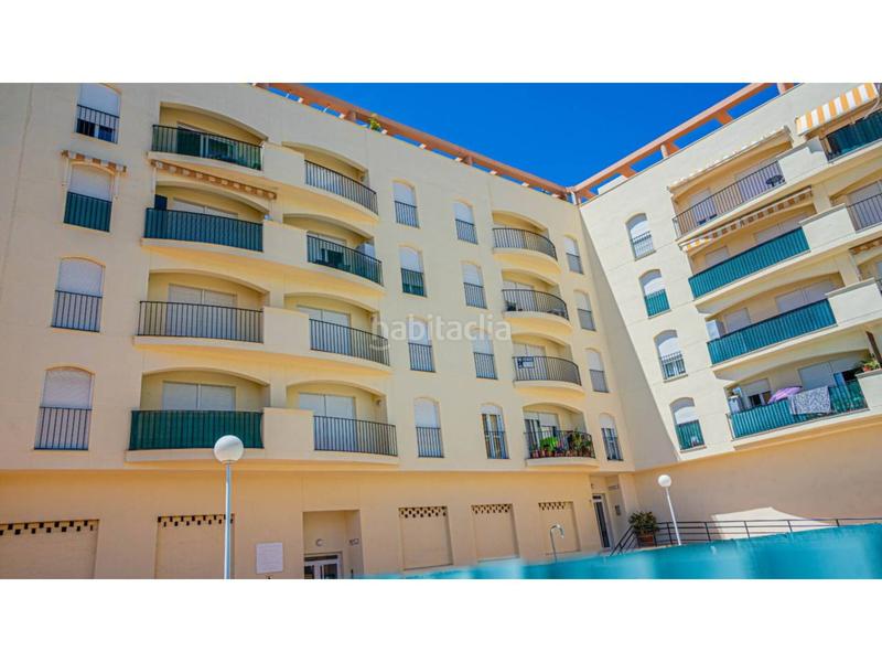 Foto f80abf3d-de7e-45fc-9a32-b5023d451b2e. Piso  en venta en San Luis de Sabinillas en San Luis de Sabinillas Manilva