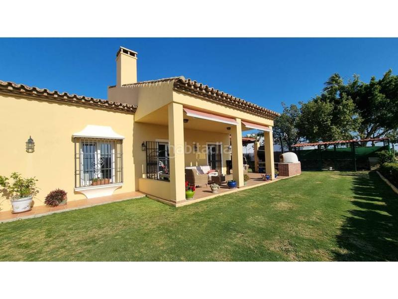 Foto 108db9f7-9322-4a0a-83ec-f595f10dbcd5. Casa con riscaldamento parcheggio piscina in La Duquesa Manilva