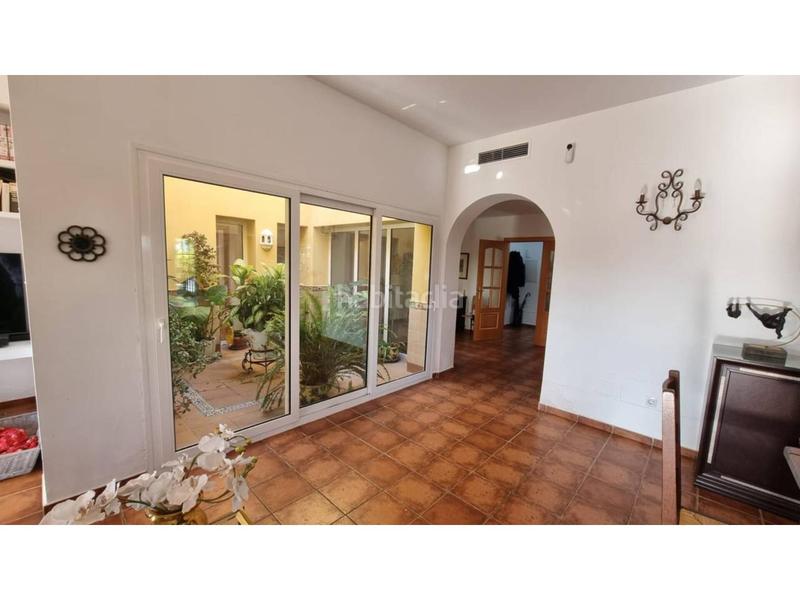 Foto 8eefd851-510d-4f06-9b0b-606004feae55. Casa con riscaldamento parcheggio piscina in La Duquesa Manilva