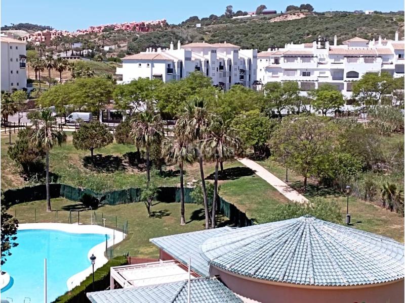 Foto 12636c7c-0b2b-481a-92f5-4b1469fe500c. Piso  en venta en San Luis de Sabinillas en San Luis de Sabinillas Manilva