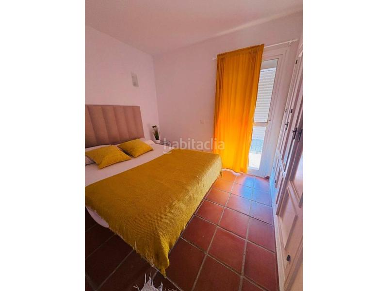 Foto 0ea56ccd-f1bd-427e-98de-069bc3949a65. Appartamento con parcheggio piscina in Alcorrín Manilva