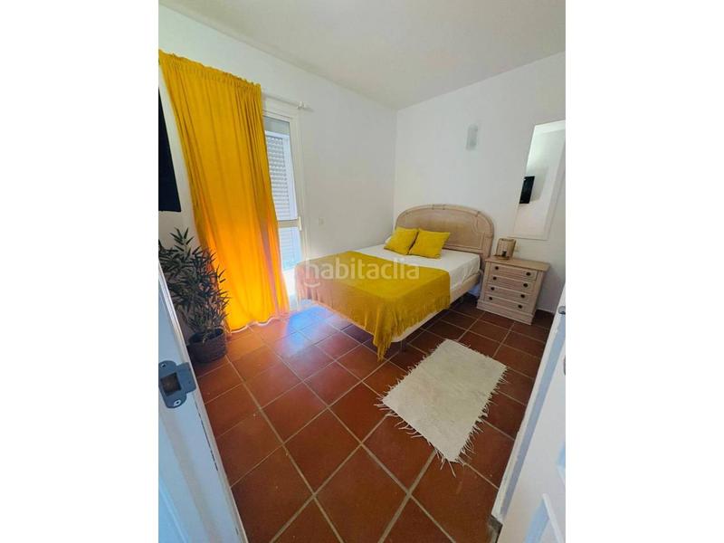 Foto e9b1a3a1-a02c-45a2-9a0f-e916cc1cb81b. Appartamento con parcheggio piscina in Alcorrín Manilva