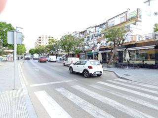 Lloguer Local Comercial  Grazalema. Local en alquiler en casco antiguo