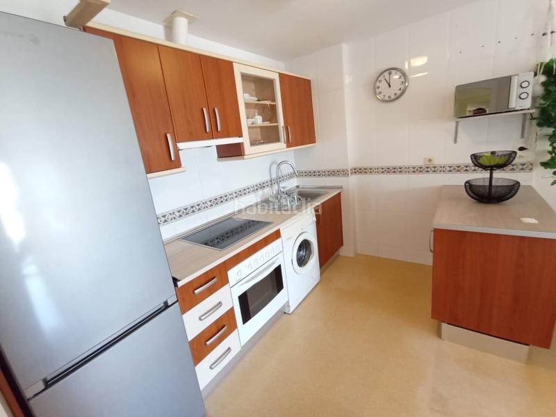 Foto 16e907f3-eb2c-4588-a1cb-36339866822e. Piso  en venta en San Luis de Sabinillas en San Luis de Sabinillas Manilva