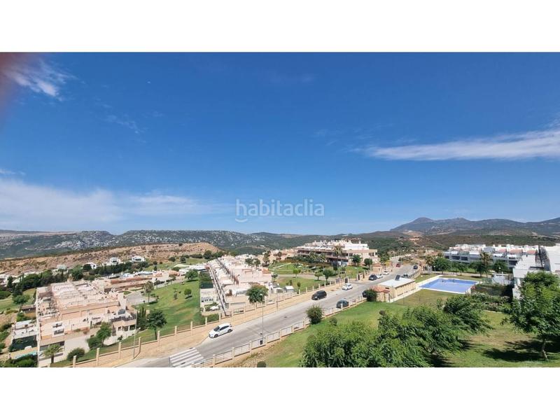 Foto bcc3e72f-103c-43d2-b7b7-448448519f84. Àtic amb aparcament piscina a Doña Julia Golf Casares