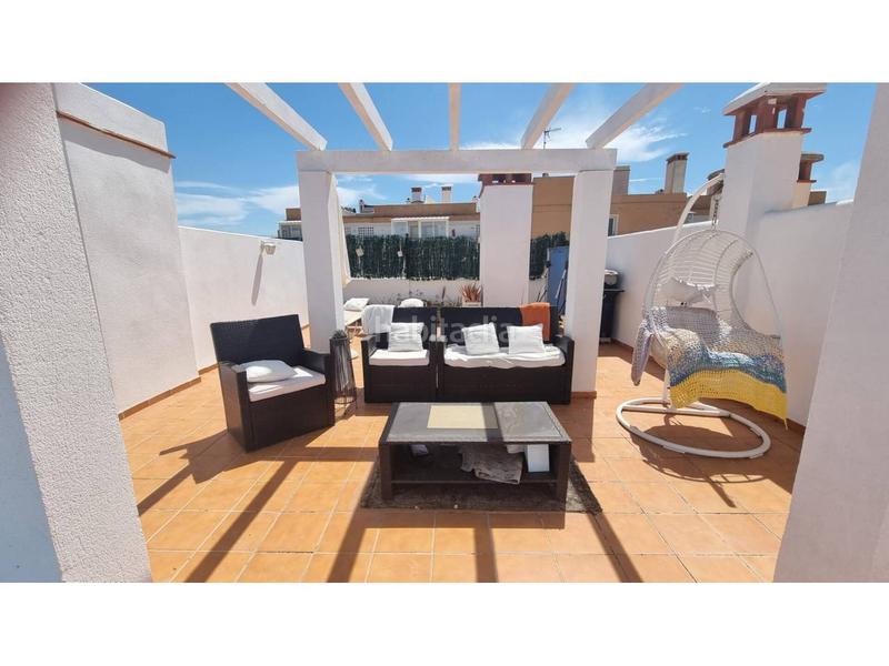 Foto d41ca2c0-feb5-4b47-a837-e4b104023e29. Àtic amb aparcament piscina a Doña Julia Golf Casares