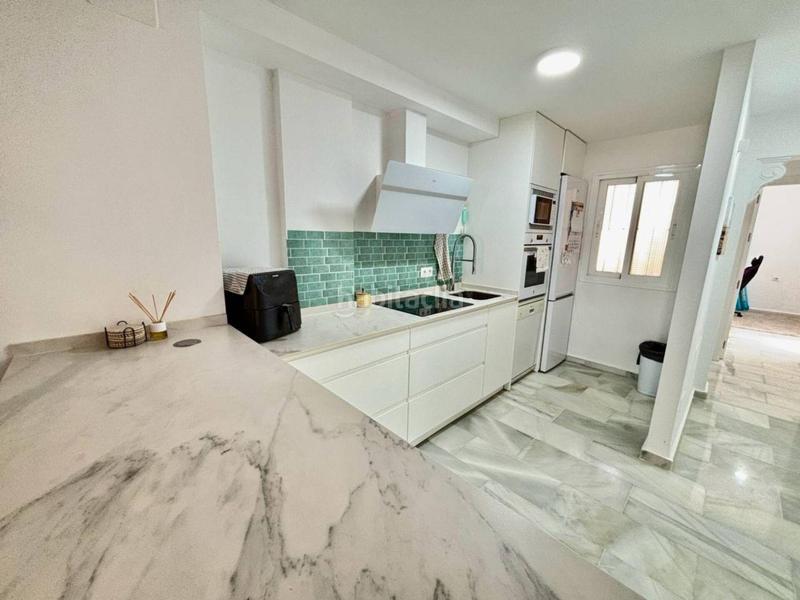 Foto 102511af-b407-49df-949f-5b8e1174770d. Piso  en venta costa29690 en bahía de Casares Casares