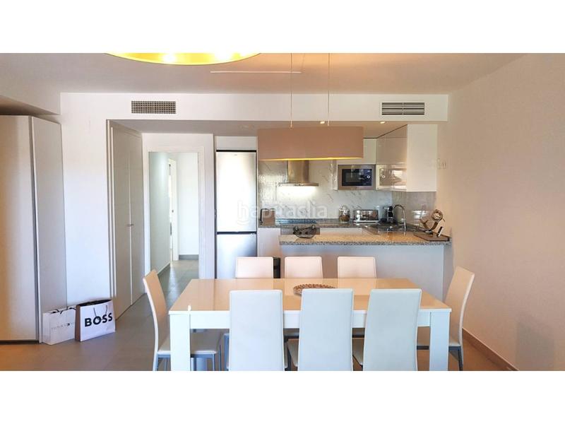 Foto 050b561f-b950-43b5-a3c0-d22077471d6d. Appartamento con riscaldamento parcheggio piscina in Manilva