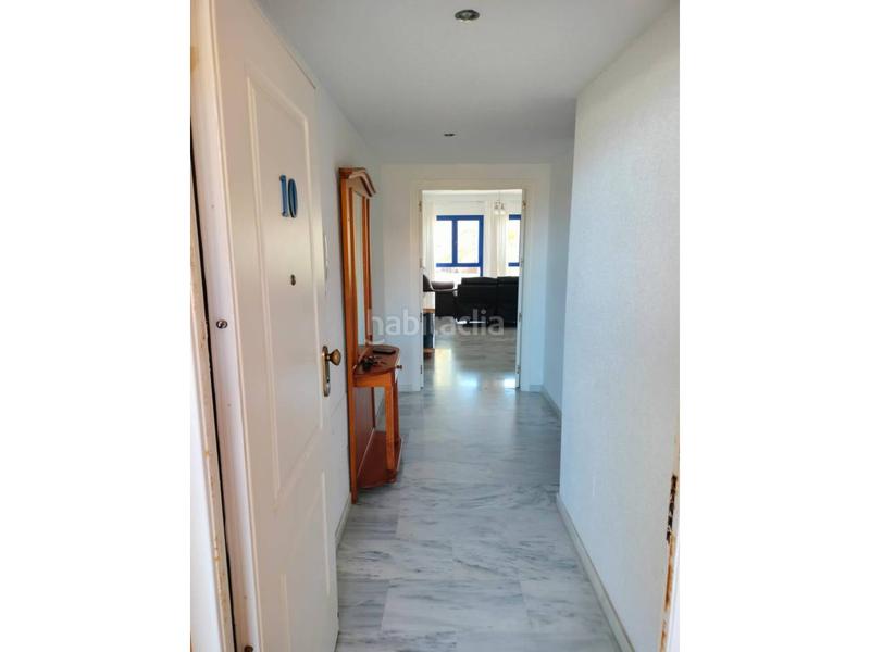 Foto a8e9d195-8e8e-4c76-9f60-d3d6a905e22a. Pis amb calefacció aparcament piscina a Chullera Manilva