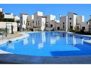 Flat  Bahía casares. Piso en venta en casares costa29690
