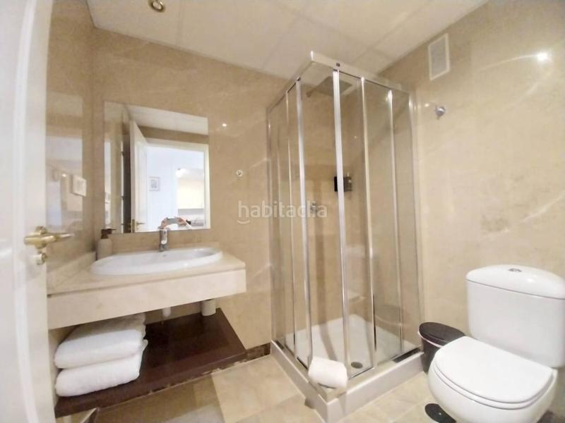 Foto 3ca9a263-5ad3-4276-9a1c-bc53b91a02de. Pis amb calefacció aparcament piscina a La Duquesa Manilva