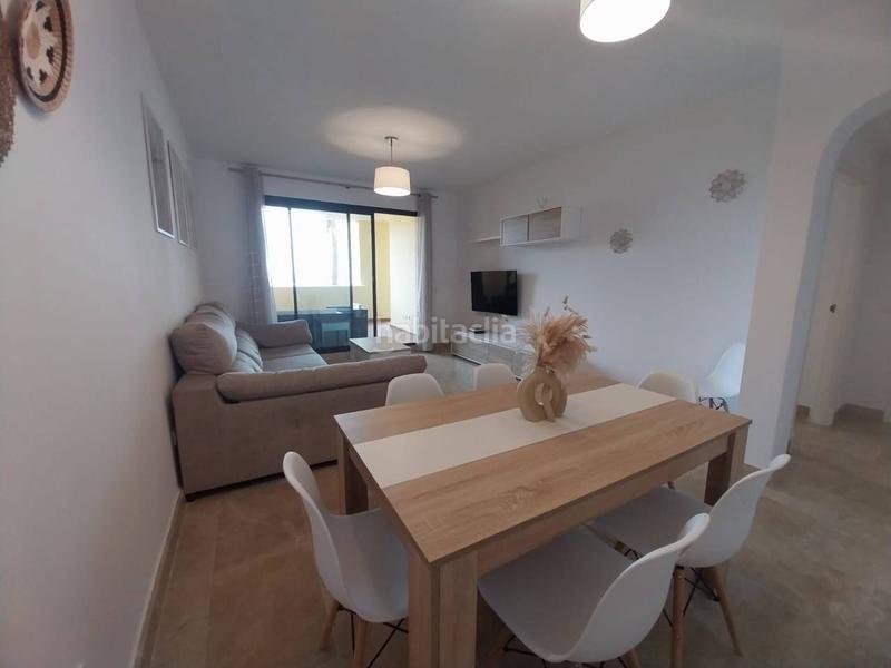 Foto 53eba379-acd8-4169-a85b-26e447f65c7a. Pis amb calefacció aparcament piscina a La Duquesa Manilva