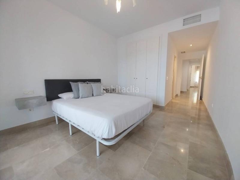 Foto 73be8fea-b3d8-4194-ae5d-200cbf42fb60. Pis amb calefacció aparcament piscina a La Duquesa Manilva