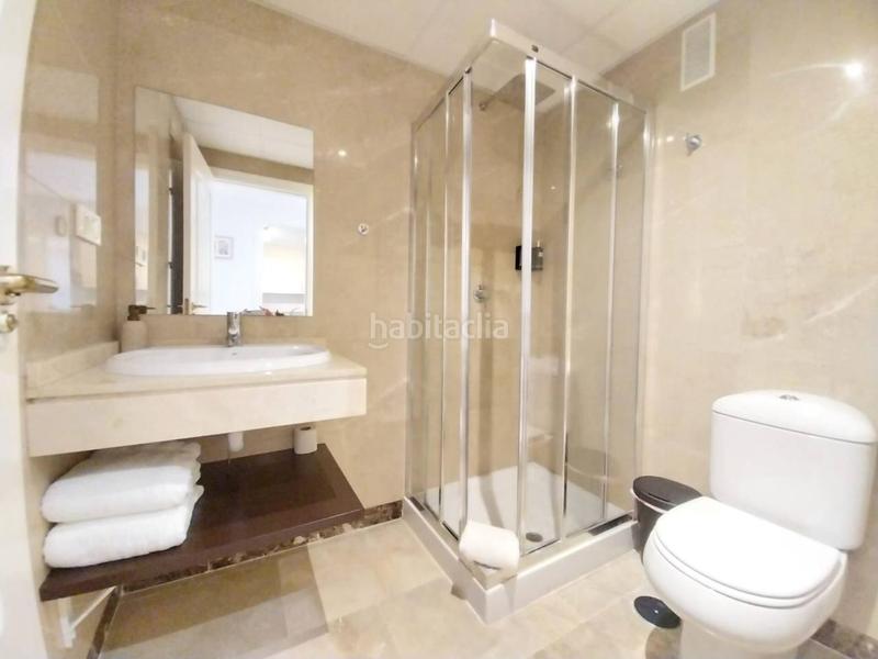 Foto 93cafa2d-65b9-477c-b04d-9284dc330077. Pis amb calefacció aparcament piscina a La Duquesa Manilva