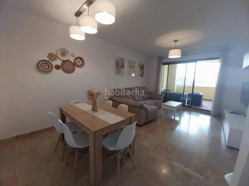 Foto e386904f-5bf1-4551-9b43-a86ac15c6290. Pis amb calefacció aparcament piscina a La Duquesa Manilva