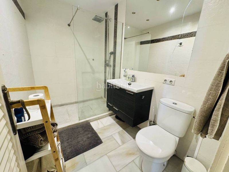 Foto 0f5cca31-3d54-4bcb-9201-326225ddbe32. Casa a Puerto de la Duquesa Manilva
