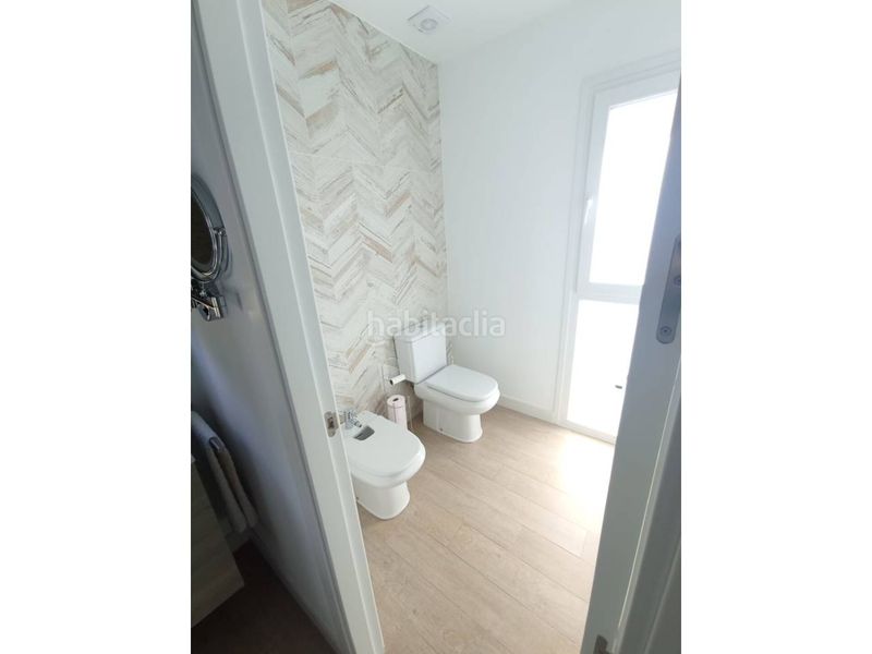 Foto 1f360052-29d3-42ac-a5e2-e5ae327d558c. Casa amb calefacció aparcament piscina a Chullera Manilva