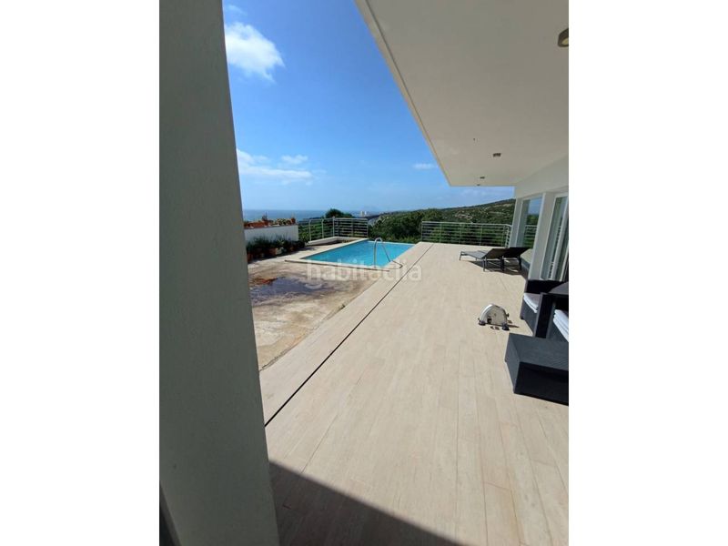 Foto 2eeb0213-d6ea-43e1-9ab2-0889026570d7. Casa amb calefacció aparcament piscina a Chullera Manilva