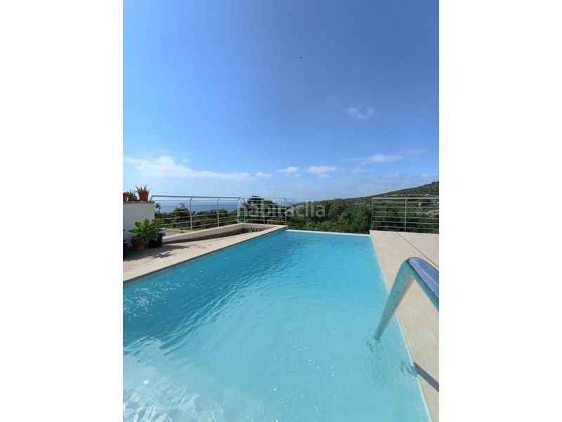 Foto 89625956-447d-4b6e-a63e-d2368ff77e3c. Casa amb calefacció aparcament piscina a Chullera Manilva