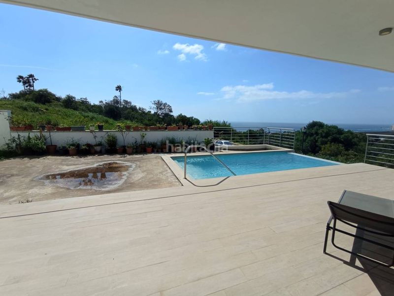 Foto aa13bf52-f870-4cda-89a9-c7d9f8d4028f. Casa amb calefacció aparcament piscina a Chullera Manilva