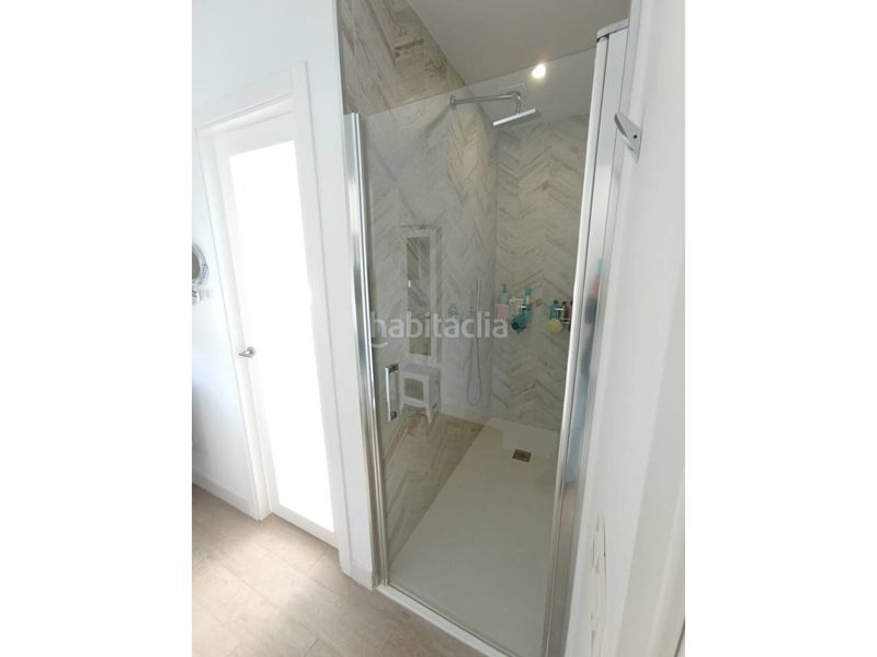 Foto e9cab04a-0d1d-45e9-a6e4-1c5ba7fa3e58. Casa amb calefacció aparcament piscina a Chullera Manilva