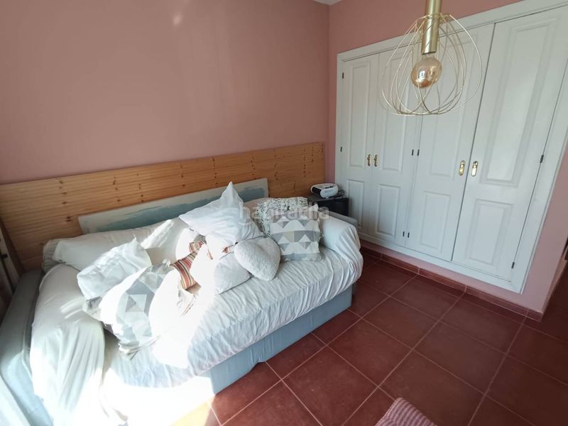 Foto c2611a99-88df-44c2-9f17-83b7a2bbc92e. Casa amb calefacció aparcament piscina a bahía de Casares Casares