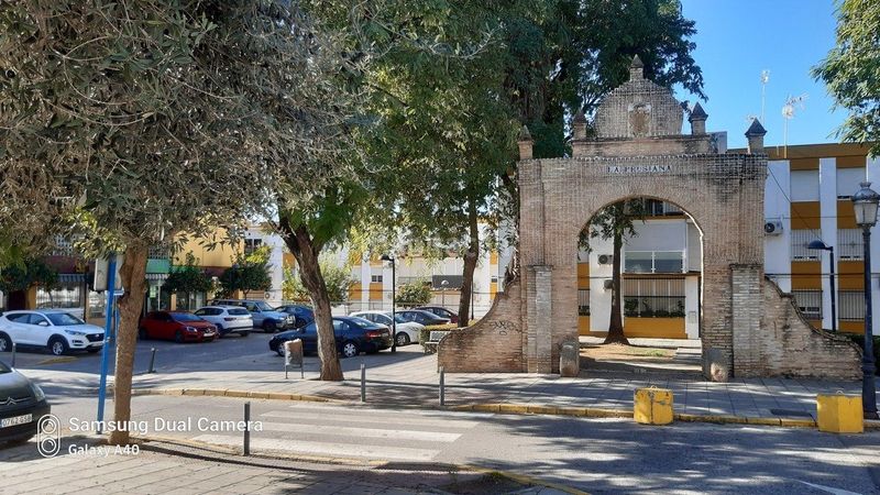 Foto eeae45e5-60ed-4606-8c31-b6e994ffe83a. Wohngrundstück in Casco Antiguo Mairena del Aljarafe