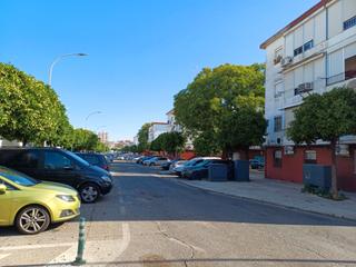 Appartement  Calle lora del río. Magnifico piso ubicado a 5 minutos de nervion y de las universid