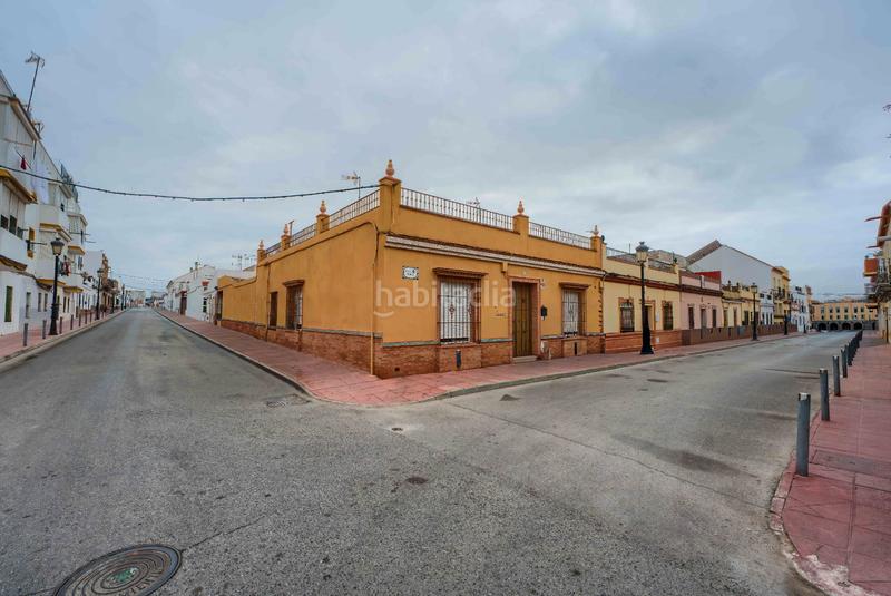 Foto 268b3362-bfd3-4c09-b638-5e8be28735f9. Casa adossada amb calefacció a Casco Antiguo Mairena del Aljarafe