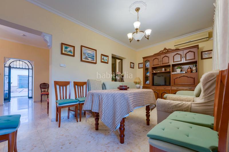 Foto 71662eec-f8ad-478b-813a-db41e12aa53e. Casa adossada amb calefacció a Casco Antiguo Mairena del Aljarafe