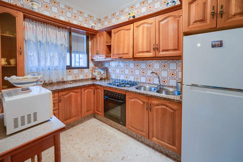 Foto 8d210c85-3e57-44e6-a607-e6b5e7604e2b. Casa adossada amb calefacció a Casco Antiguo Mairena del Aljarafe